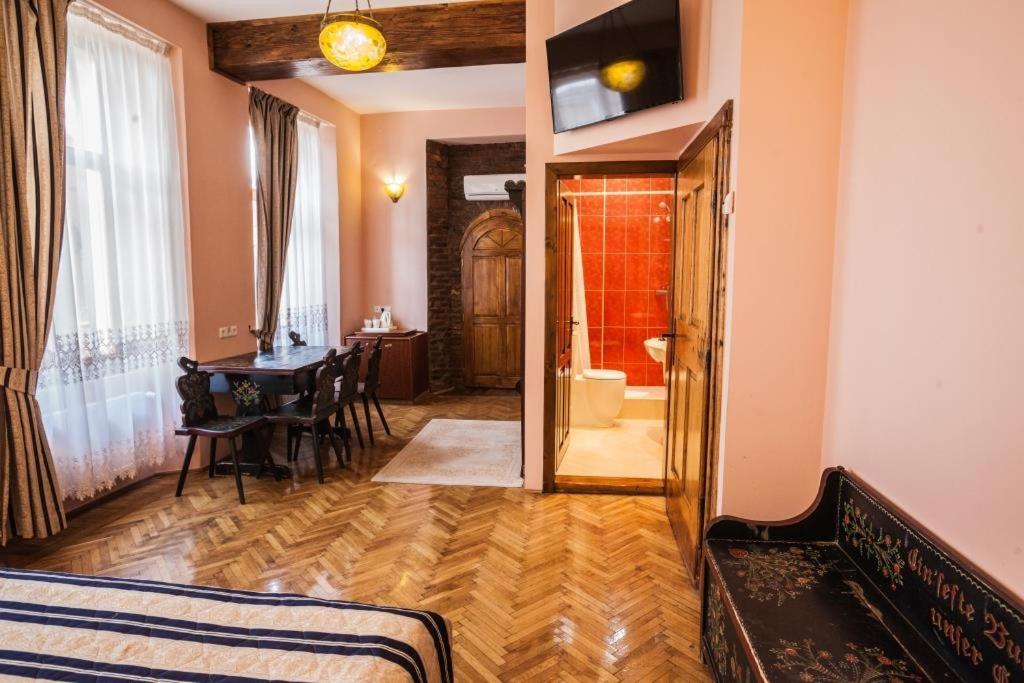 Casa Wagner Hotel Brasov Ngoại thất bức ảnh